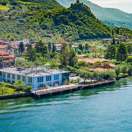 Direttamente Al Lago Apartments Marone Ngoại thất bức ảnh
