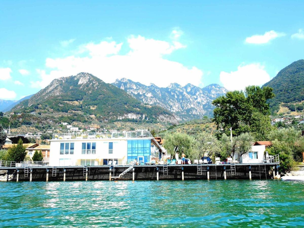 Direttamente Al Lago Apartments Marone Ngoại thất bức ảnh